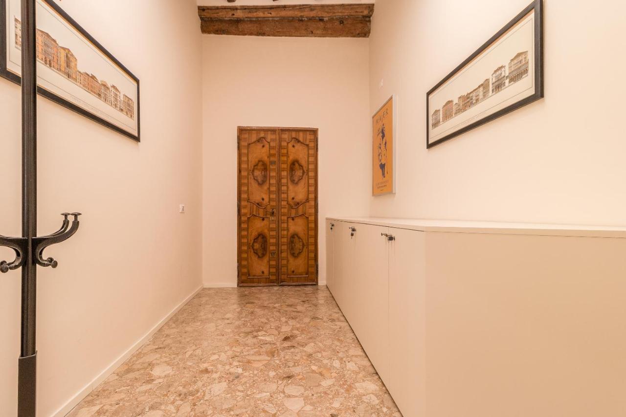 Doge'S Mirror & Stair @Frari Appartement Venetië Buitenkant foto